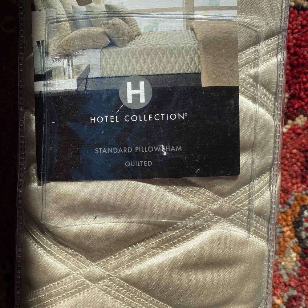 HOTEL COLLECTION Radiance Sham Standard Set NWT - Picture 6 of 7